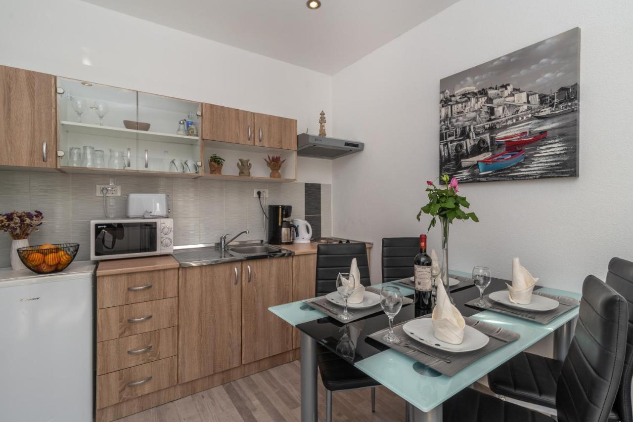 Apartments Bruna Trogir Dış mekan fotoğraf